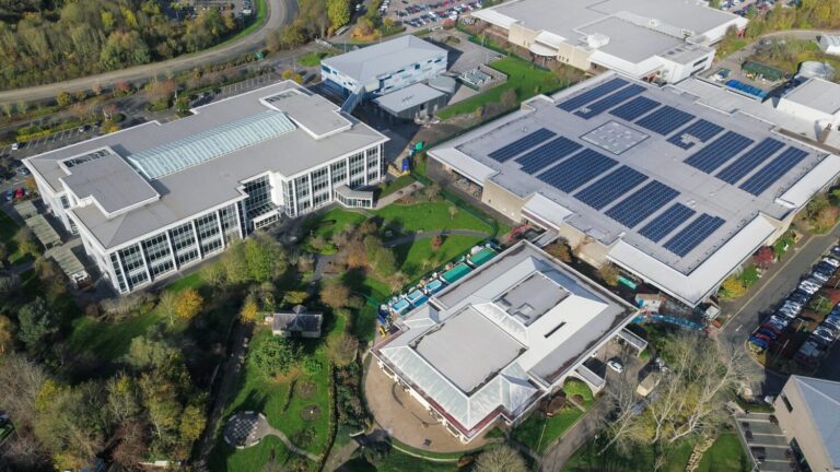 A4 – Integración del uso de energías renovables en las instalaciones públicas
